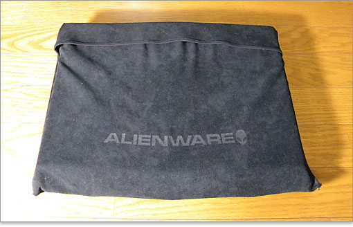 ソフトケースなので、耐ショック性はありませんが、