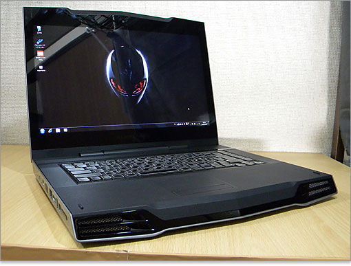 まずは統一カラーでお披露目してます。