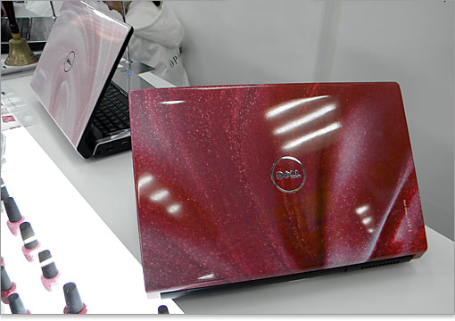 O・P・IとDELLのコラボサンタ