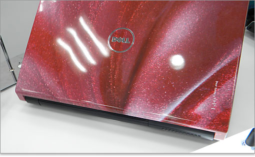 背面には端子等は無し。