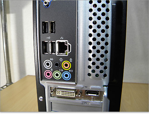 ギガビットイーサーLANが標準ではなかったので、初心者モデルの仕様が底上げされたようです。