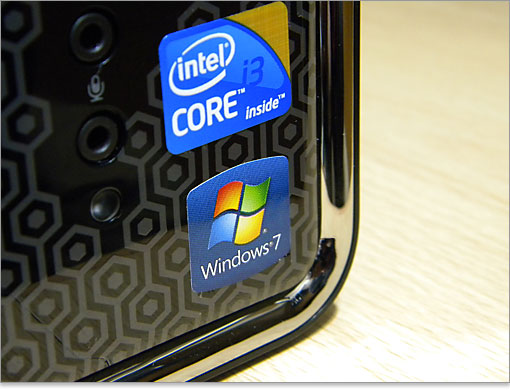 7のロゴシールが貼ってあります。