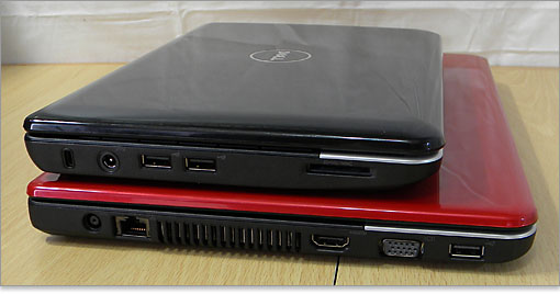 、Inspiron 10vと比べてみます。Inspiron 13zが非常に薄いことが分かります。