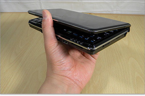 完全なパソコンというのが驚きです。