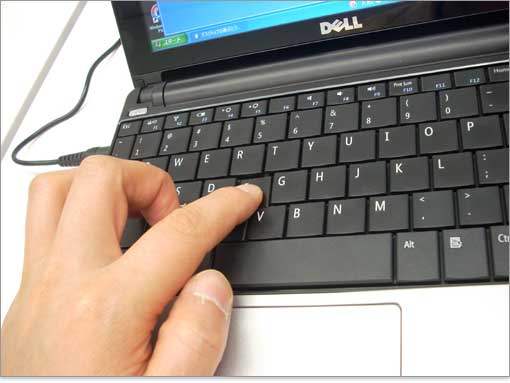 6��̃L�[�z��ŕW���I�ł���A�ϑ��I�Ȕz��͌�������܂���B