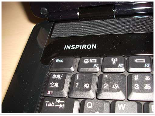 「INSPIRON」のロゴ