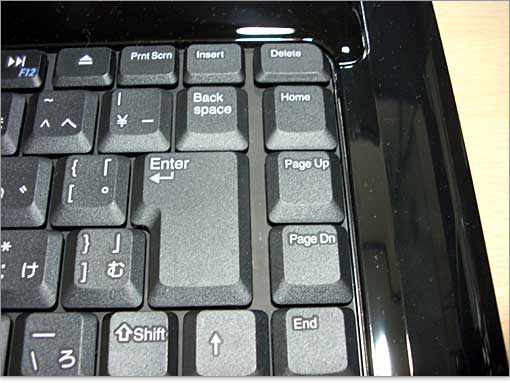 キーボードはマット調