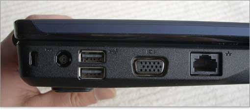HDMI、Display Port端子がありませんので、外部モニタへのデジタル出力ができません。