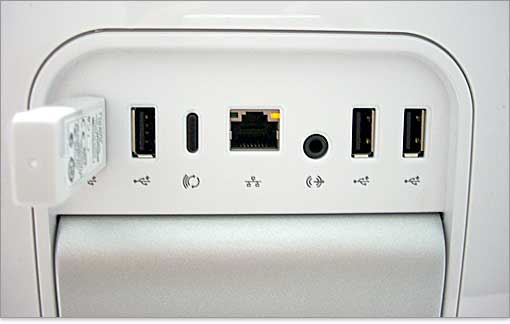 �w�ʂ̒[�q���`�F�b�N