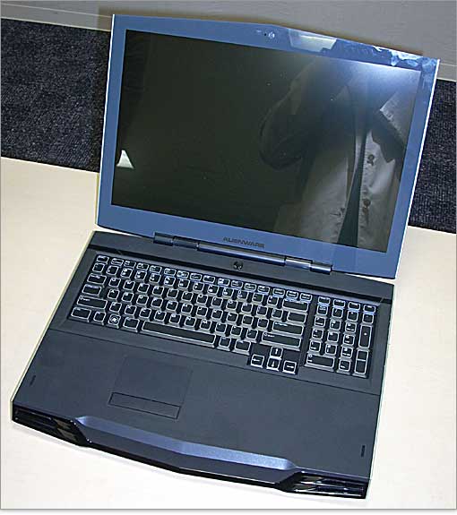 デル Alienware M17xの液晶