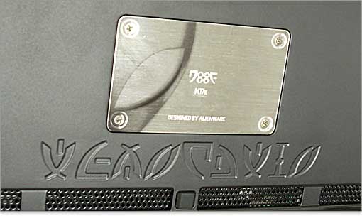 Alienware M17xネームプレート