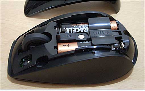 単三電池2本をセット完了