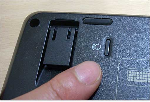 ワイヤレス同期ボタン