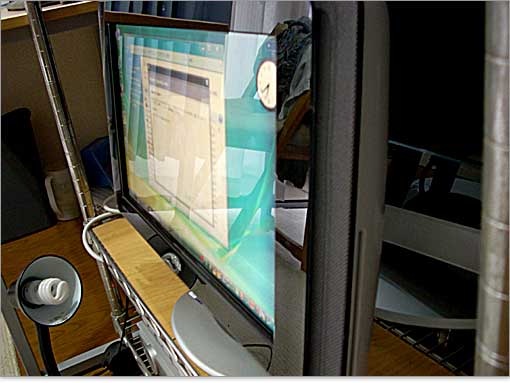 白っぽくならず、高いコントラストを保ったまま