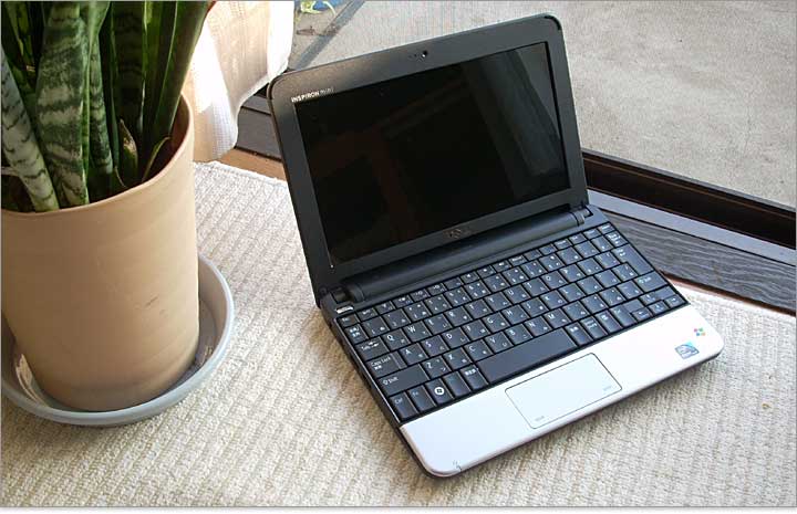 Inspiron Mini 10vのデザイン
