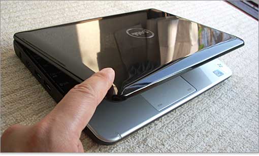 自動で閉まります。