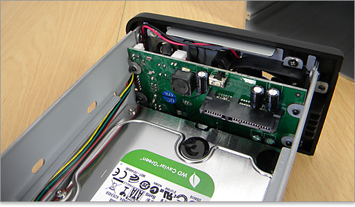 コネクタに差し込み