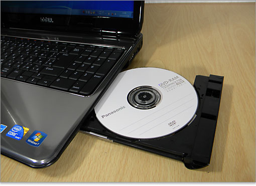 ディスクをセットした様子。