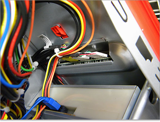 メディアトレイの裏側