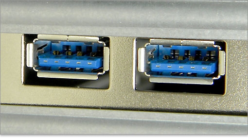 USB3.0端子をアップ