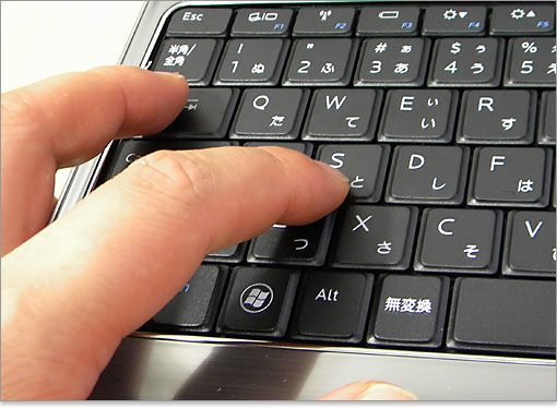 キーストロークは一般的な3ｍｍ