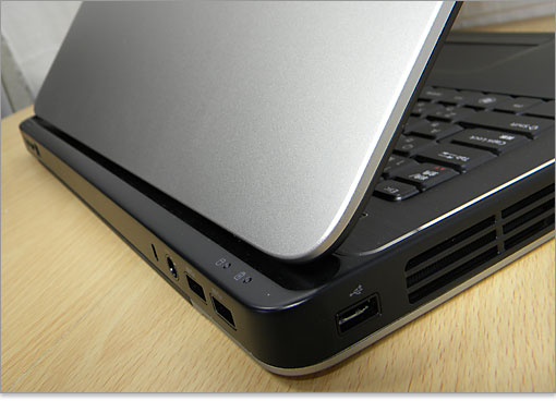 極薄タイプによく見られる構造