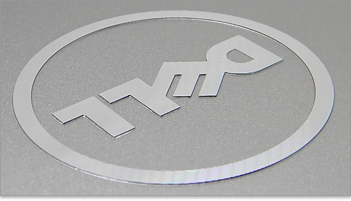 XPS 17の天板DELLロゴをアップ