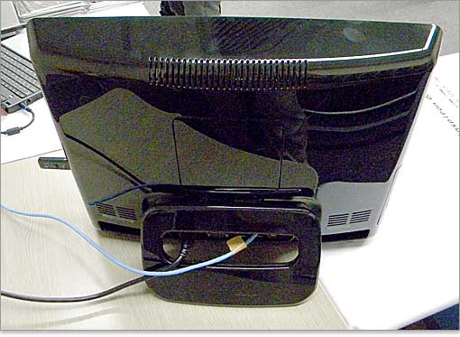 Inspiron One 19の背面