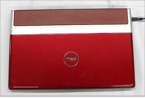 Studio XPS 16の天板