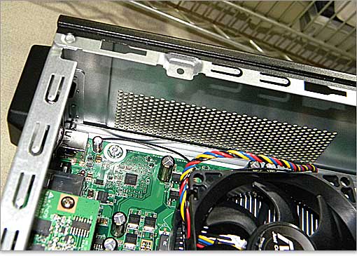 通気口を内部から見たところ。