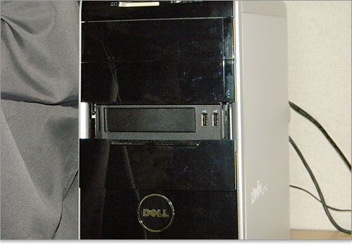 スライドドアが全開した様子。