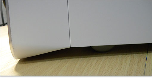 フロント部分に向かって、設