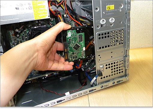 大容量のHDDを搭載してセットアップする