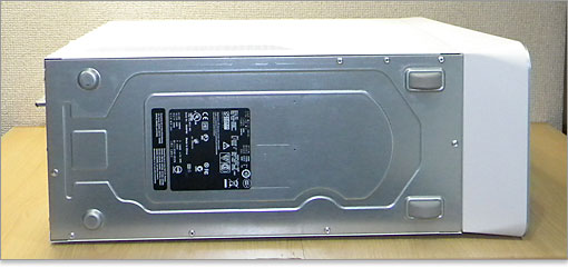 Studio XPS 8000の底面