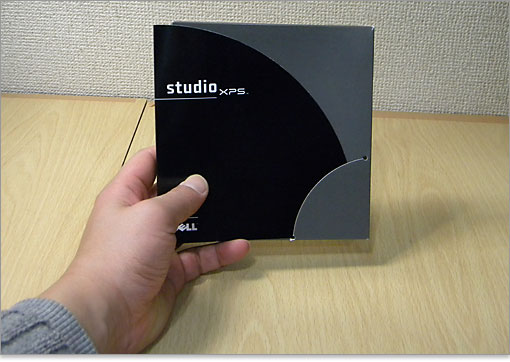 マニュアルが入っているケース。