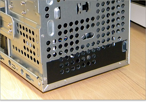 黒でペイントしてあります。