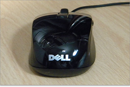 DELLロゴがあります。