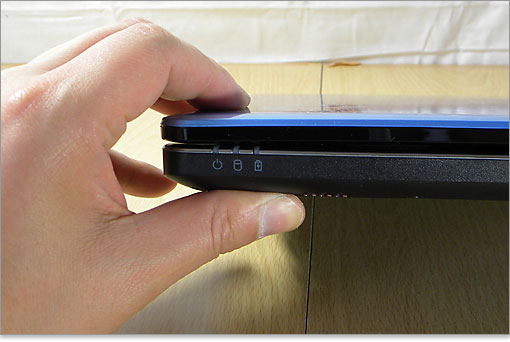 厚みはたった2センチ。