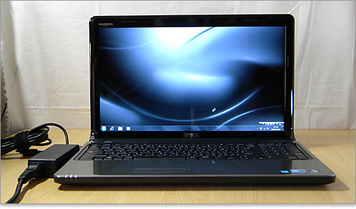 閑散としたデスクトップ画面です。