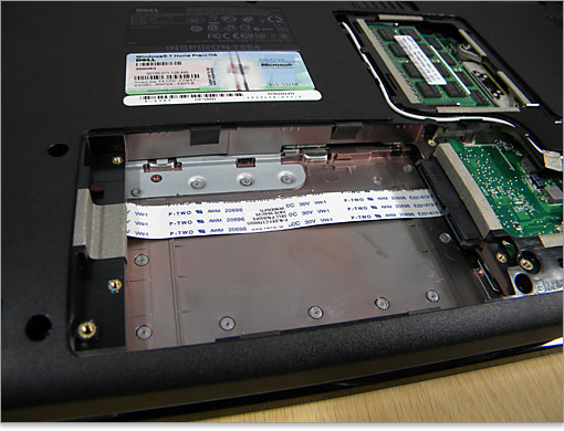 Inspiron 15の様子。