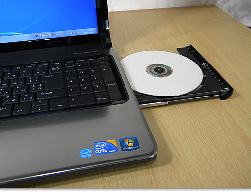 DVD-Rディスクをセット