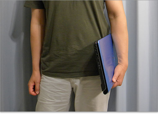 かさ張った印象は与えません。