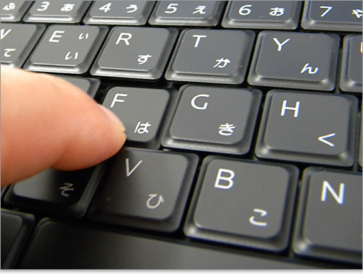 キーストロークが浅い印象