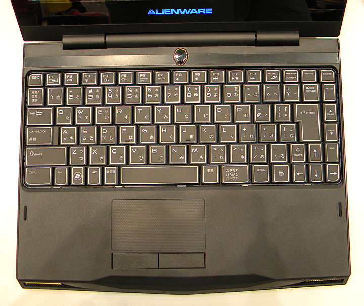 DELL Alienware M11xレビュー