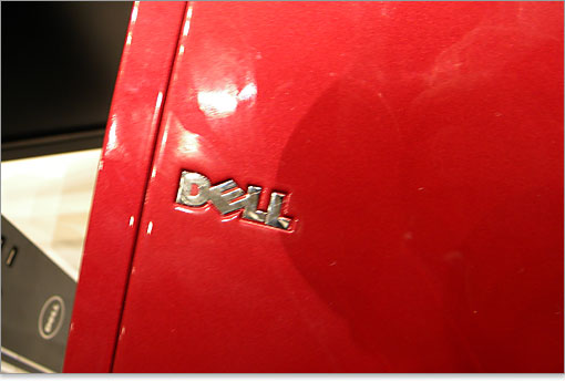 端に配置されたDELLロゴ