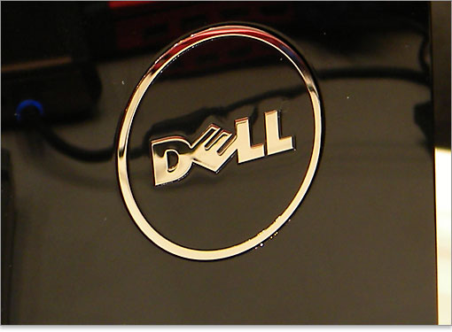 メッキ加工されたDELLロゴ