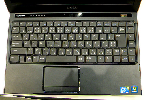 キーボードとタッチパッド