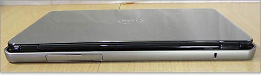 軟式キャップで防塵されています。