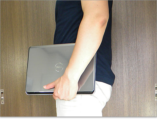 Inspiron N301zのサイズ