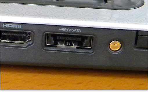 eSATA端子と共有